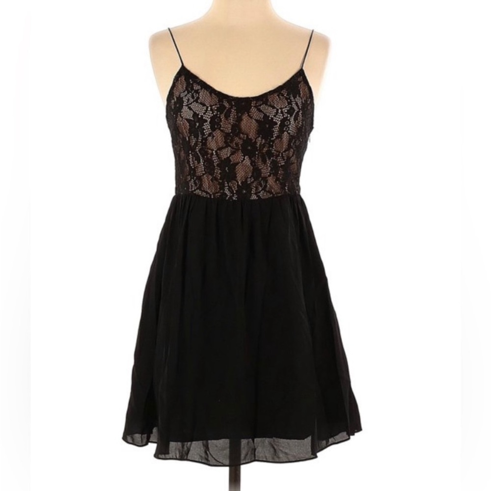 ❤️ NWT Forever 21‎ dress size M short black nude